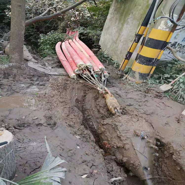 胡场镇拖拉管